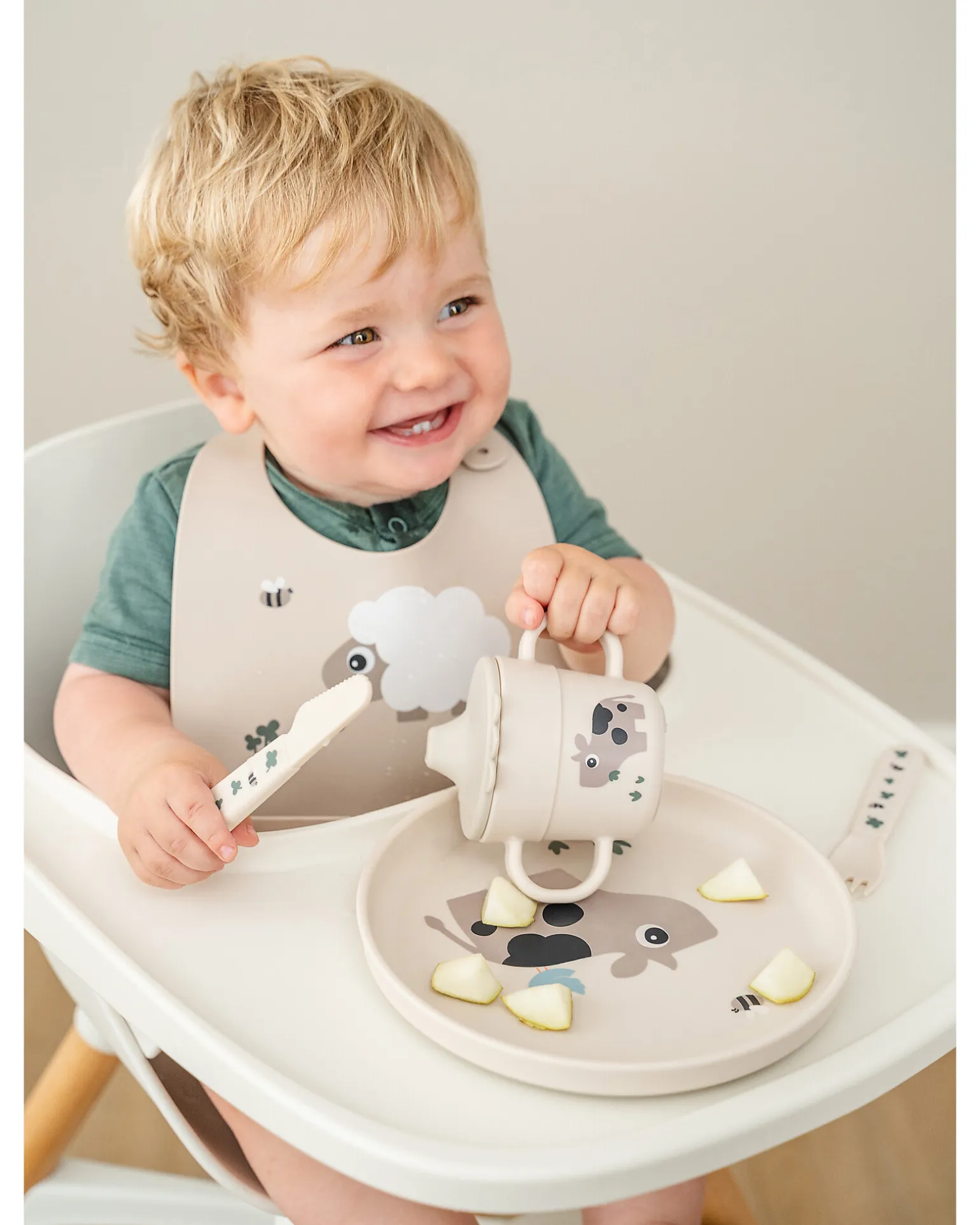 Bavaglio Impermeabile con Tasca - Tiny Farm - Sabbia - 100% Silicone