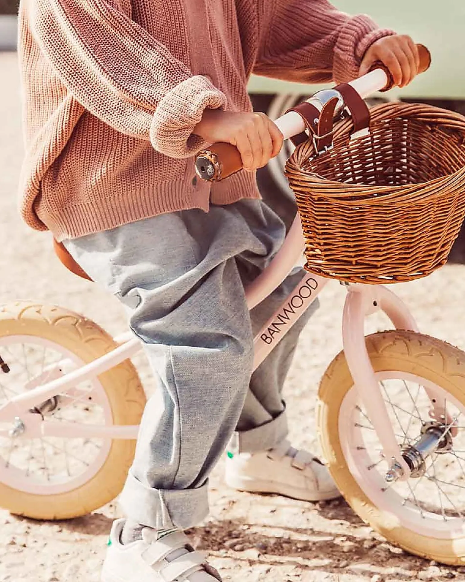 Bicicletta Senza Pedali First Go - Rosa - Per Bambini da 3 a 5 anni!
