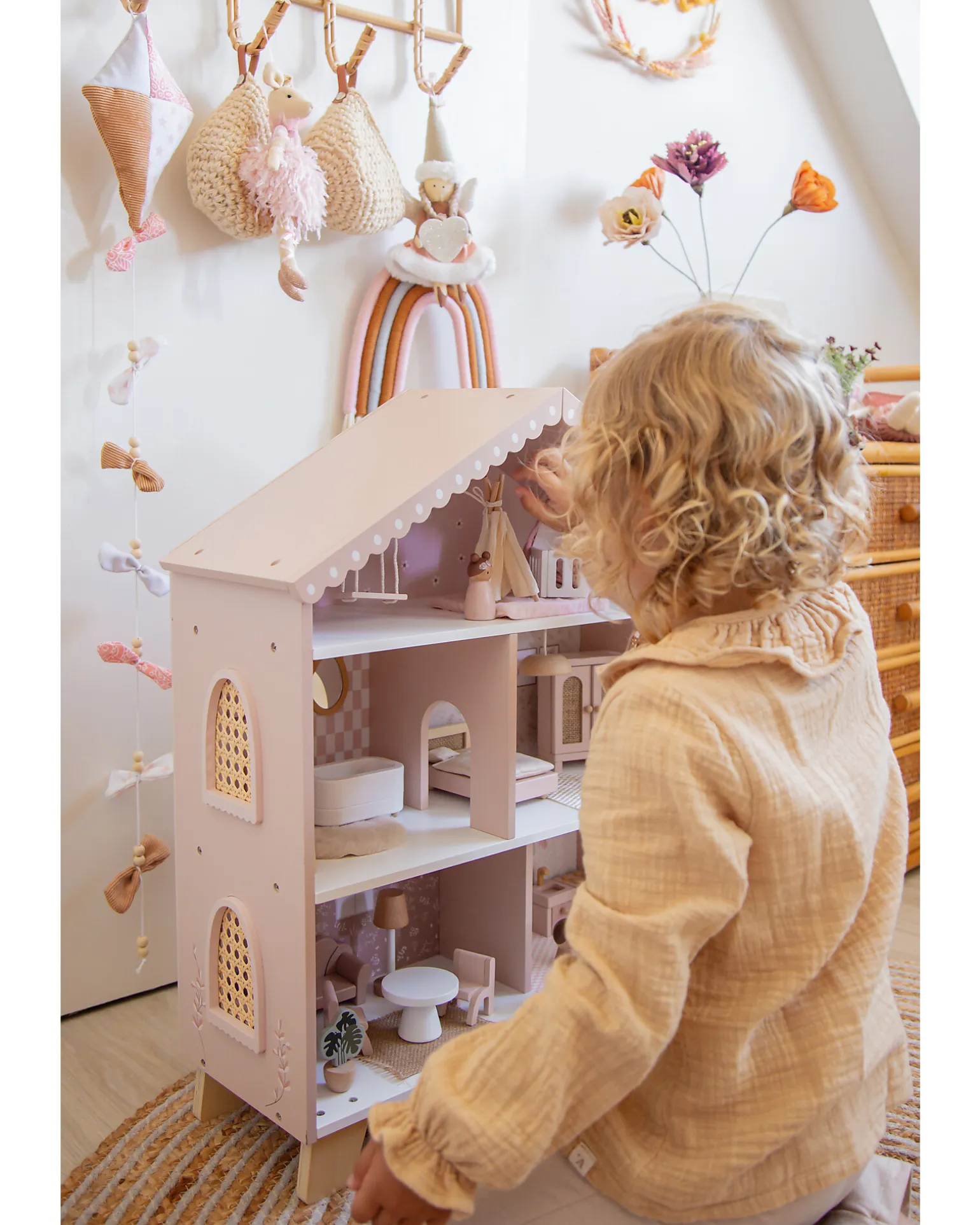 Casa delle Bambole - Rosa - In Legno