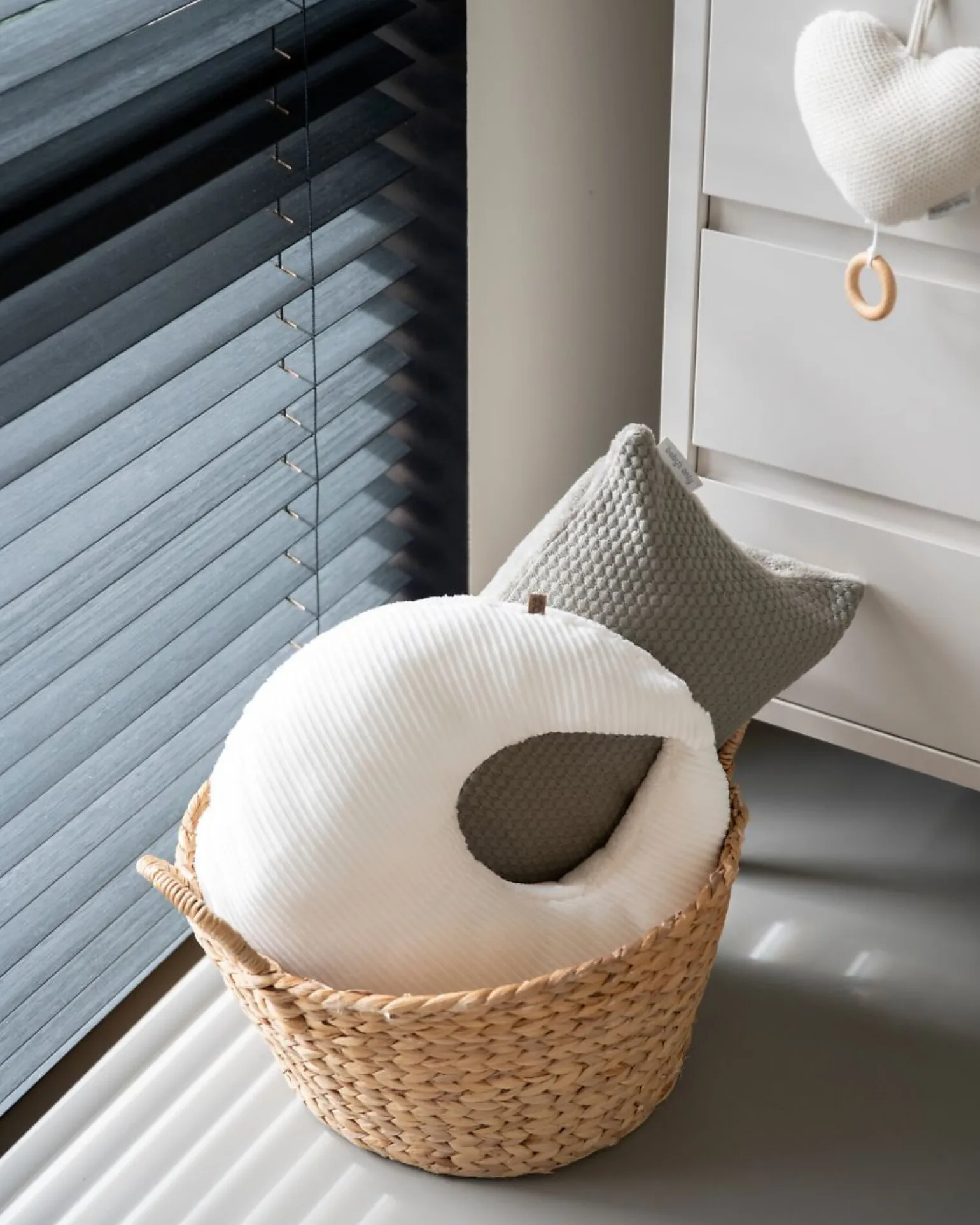 Cuscino Luna Sense - Bianco - Velluto a Coste - 45x40 cm