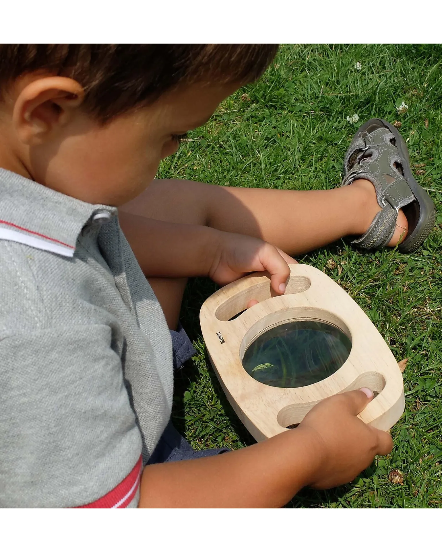 Gioco Sensoriale in Legno di Gomma FSC - Easy Hold - Lente di Ingrandimento - 12m+