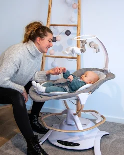 2 in 1 Sdraietta e Dondolo - Pure White - Con Giochi e Melodie
