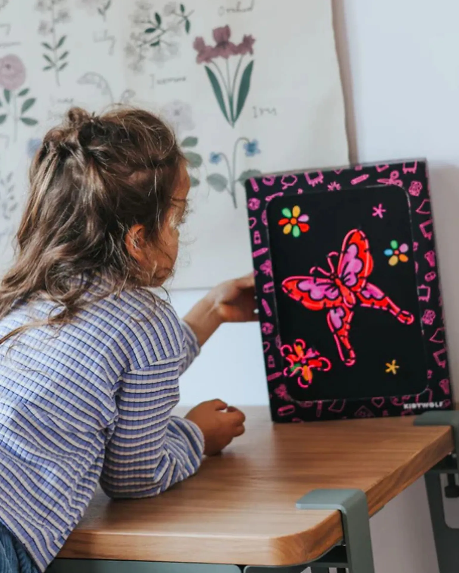 Kit Creativo Kidyneon - Rosa - Crea e Illumina le tue Idee