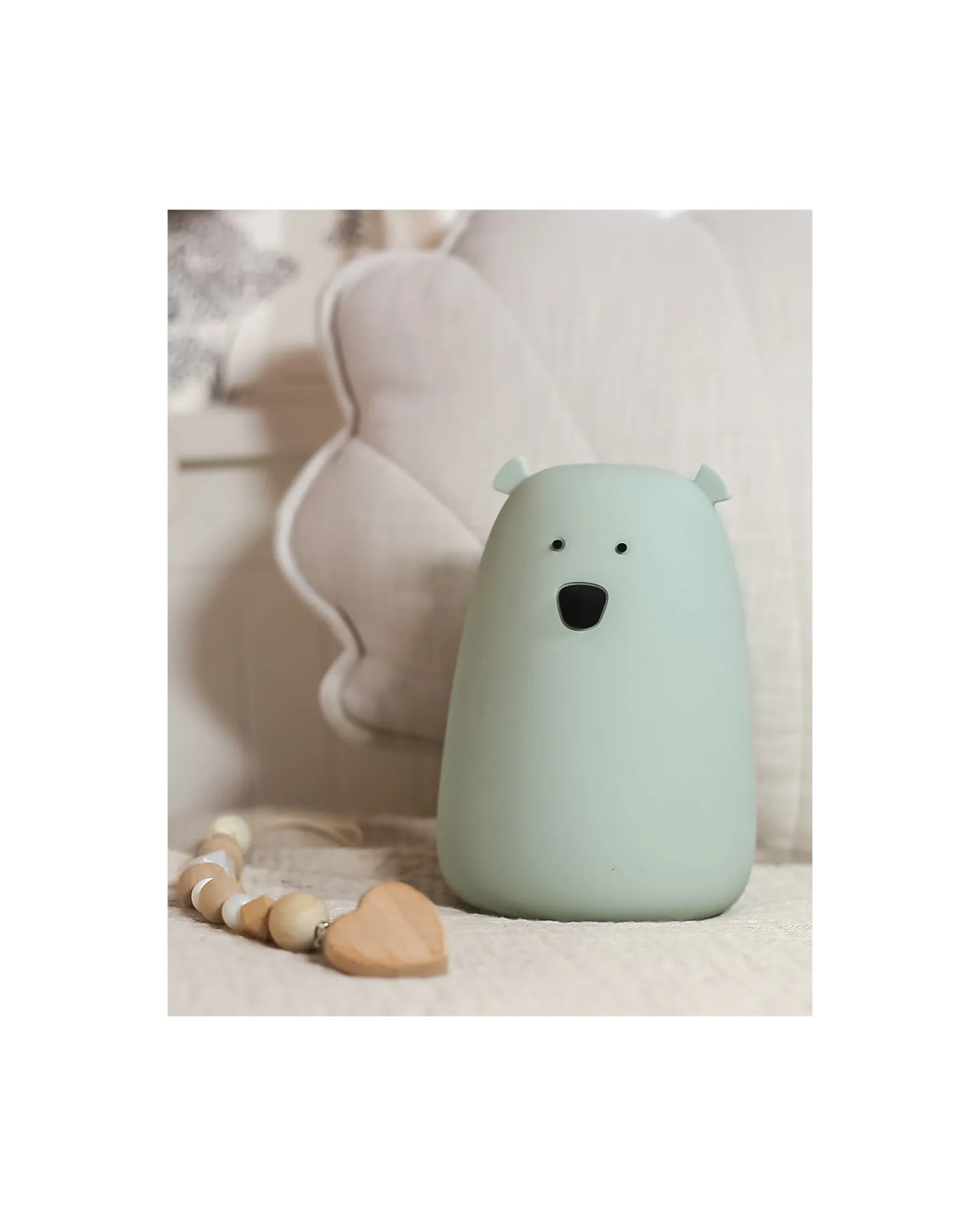 Lampada da Notte Orsetto - Salvia - Morbido Silicone - 16x10.7 cm