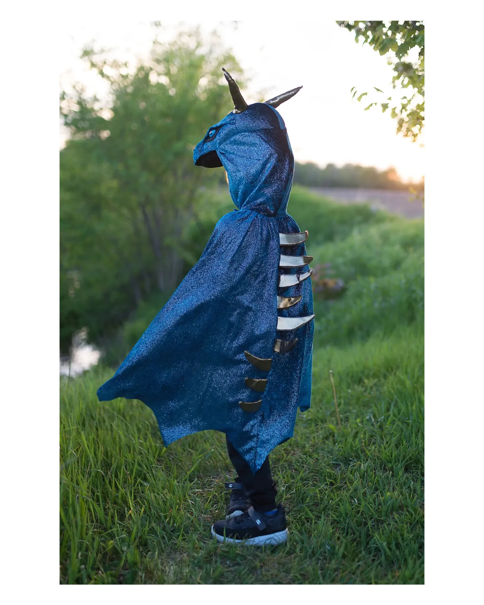 Mantello Drago della Notte con Cappuccio - Blu Elettrico
