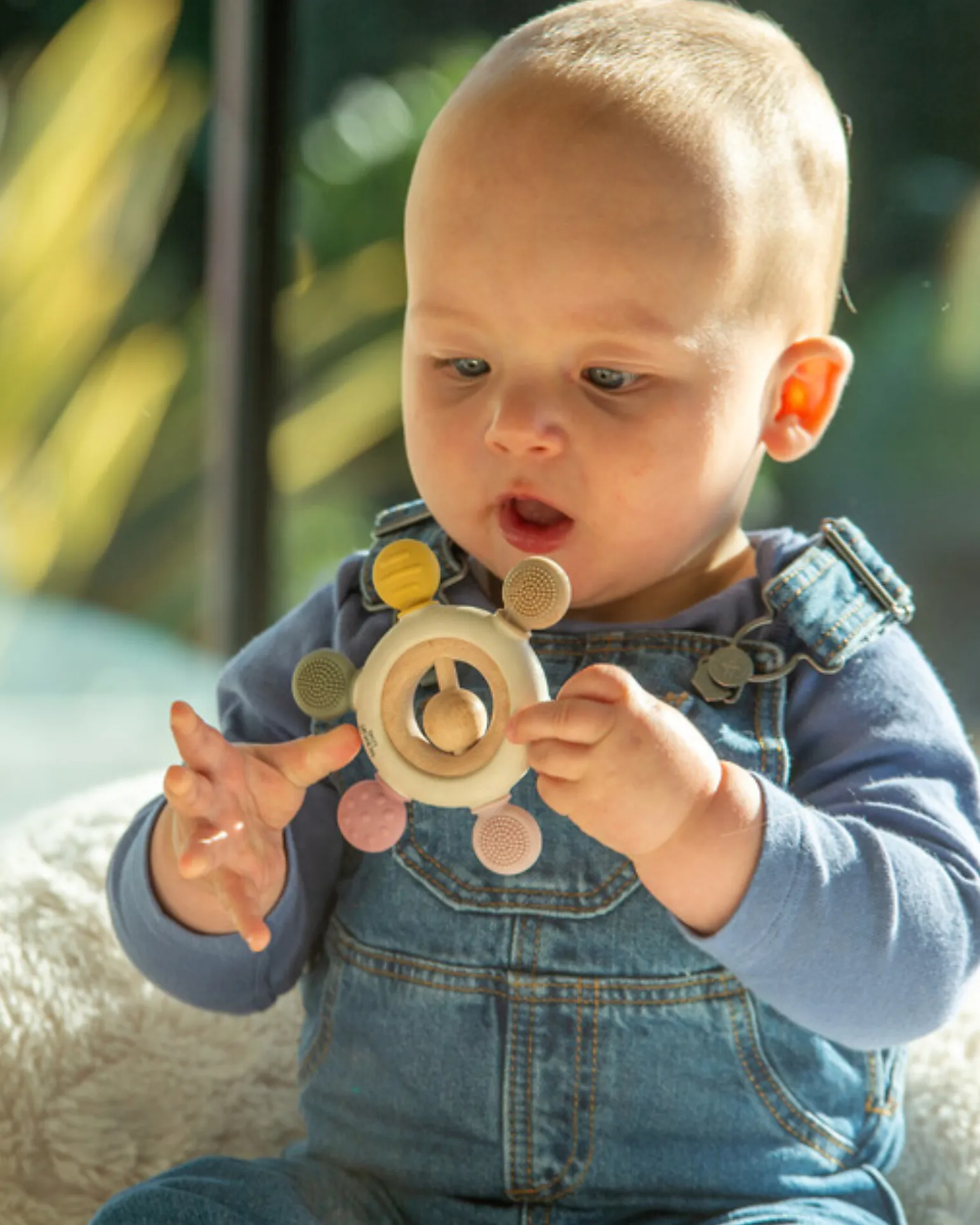 Massaggiagengive con Sonaglio - Terra - Silicone Alimentare e Legno di Faggio