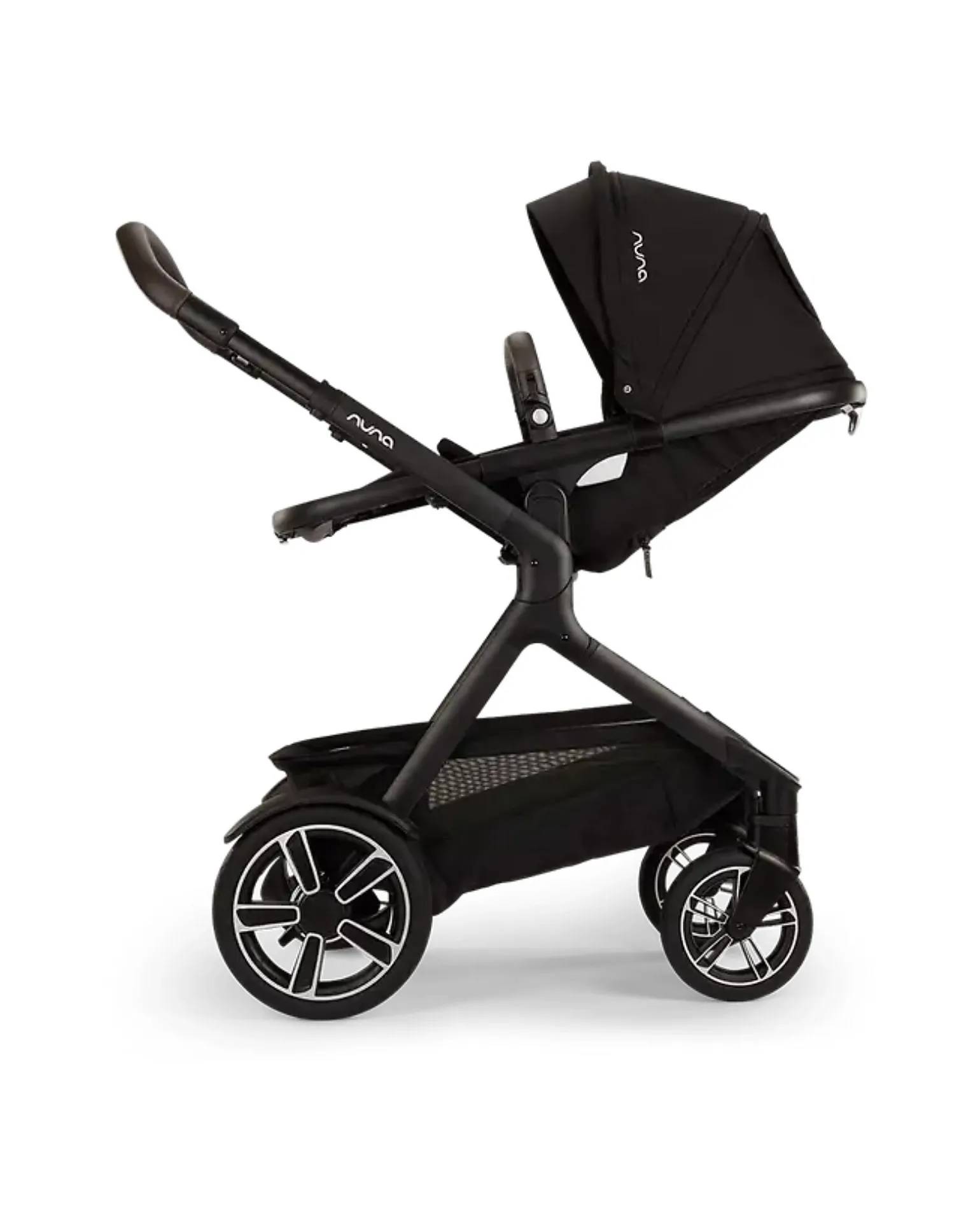 Passeggino Demi Next - Caviar - Versatile ed Evolutivo