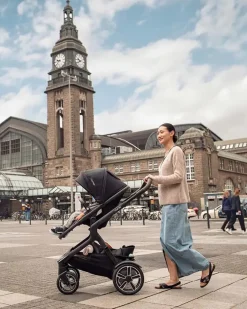 Passeggino Demi Next - Thunder - Versatile ed Evolutivo