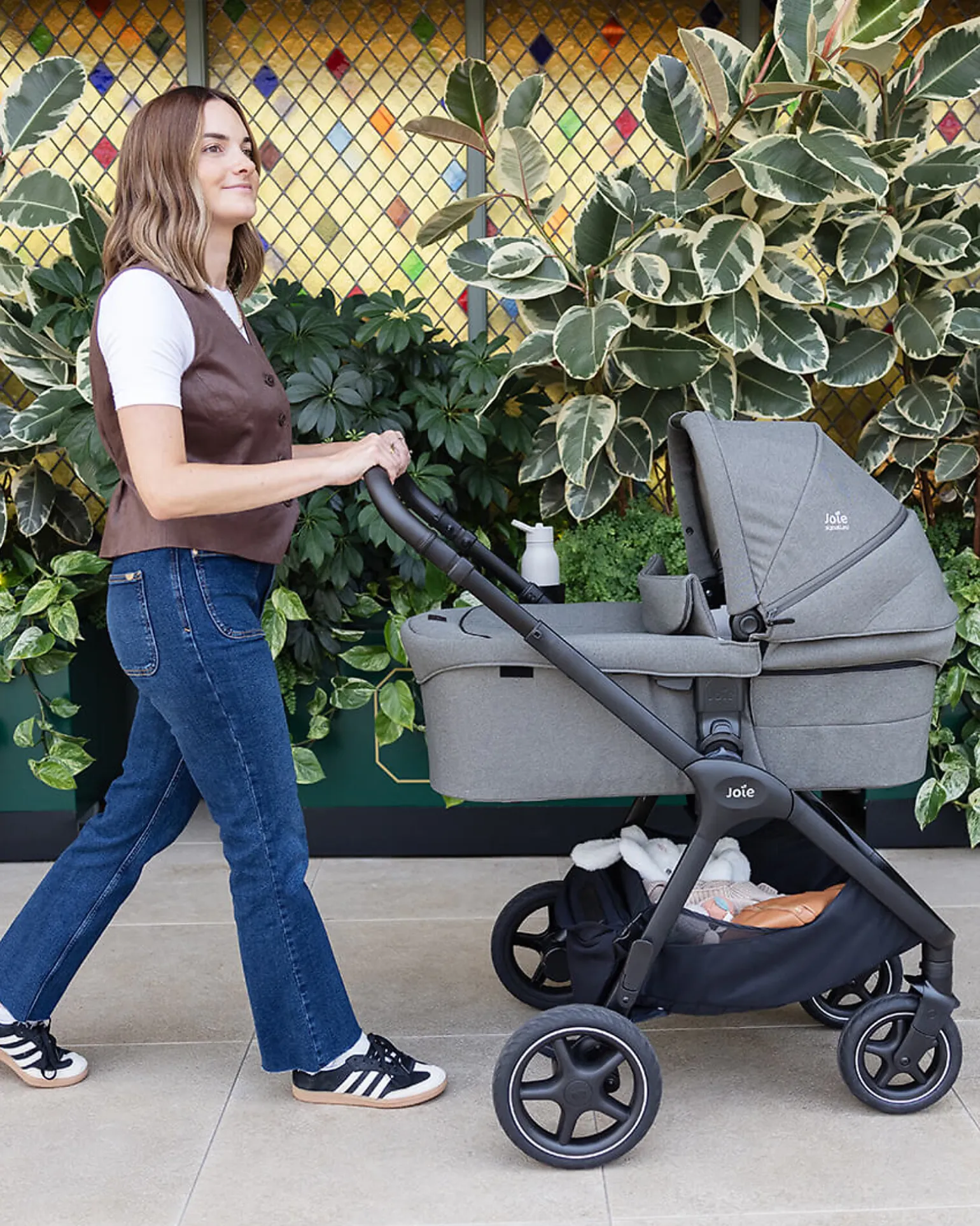 Passeggino Finiti 4 in 1 - Ebony - Parapioggia e Adattatori Inclusi