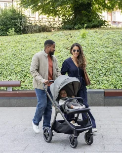 Passeggino Finiti 4 in 1 - Evergreen - Parapioggia e Adattatori Inclusi