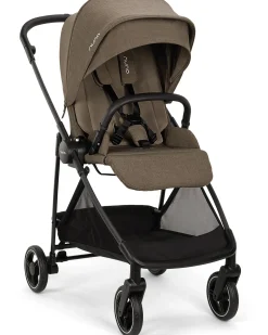 Passeggino Ixxa Next - Pistachio - Ultraleggero e Compatto solo 6Kg!