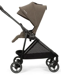 Passeggino Ixxa Next - Pistachio - Ultraleggero e Compatto solo 6Kg!