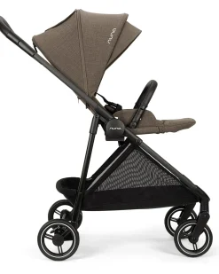 Passeggino Ixxa Next - Pistachio - Ultraleggero e Compatto solo 6Kg!