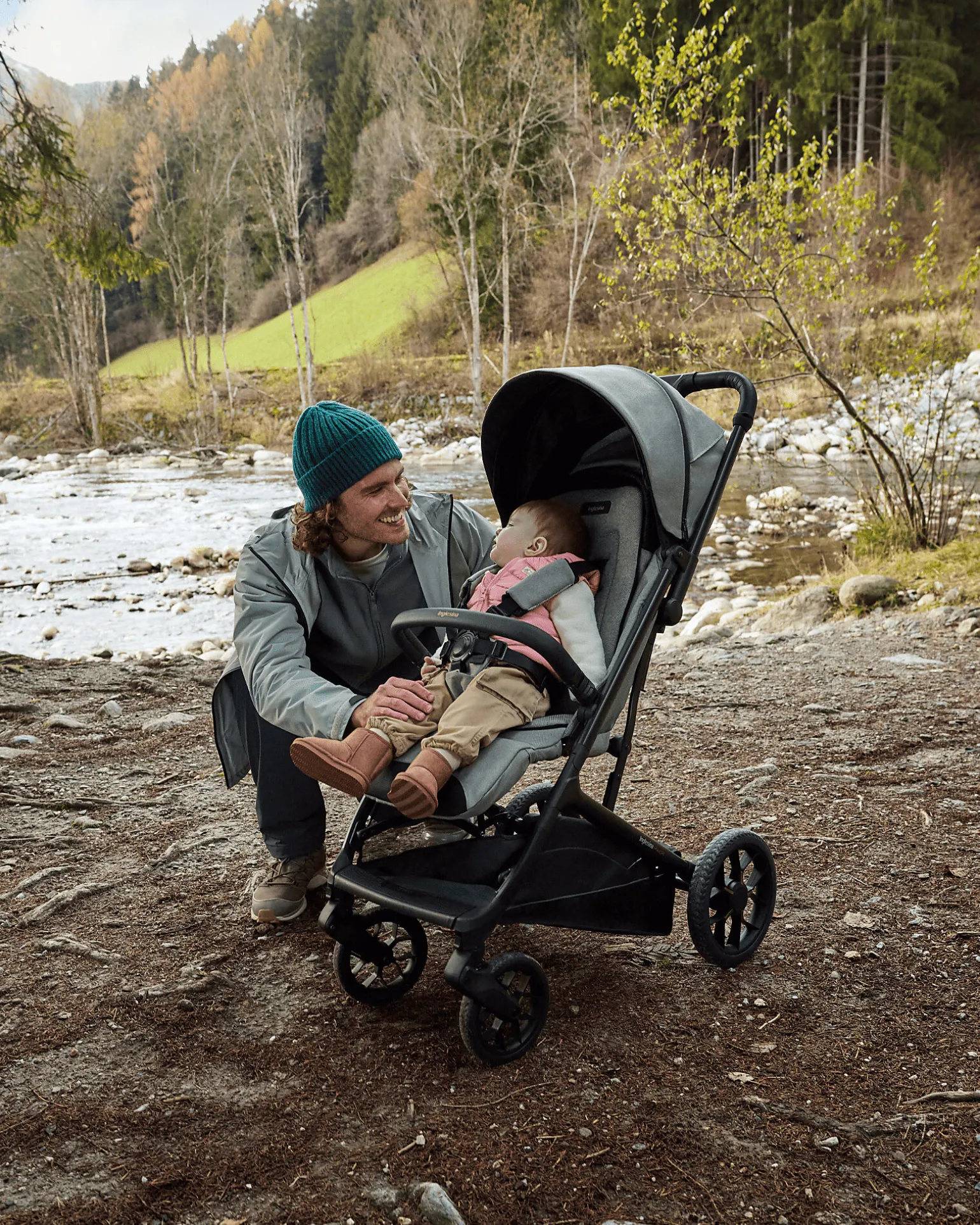Passeggino Maior - Magnet Grey - Agile su tutti i terreni