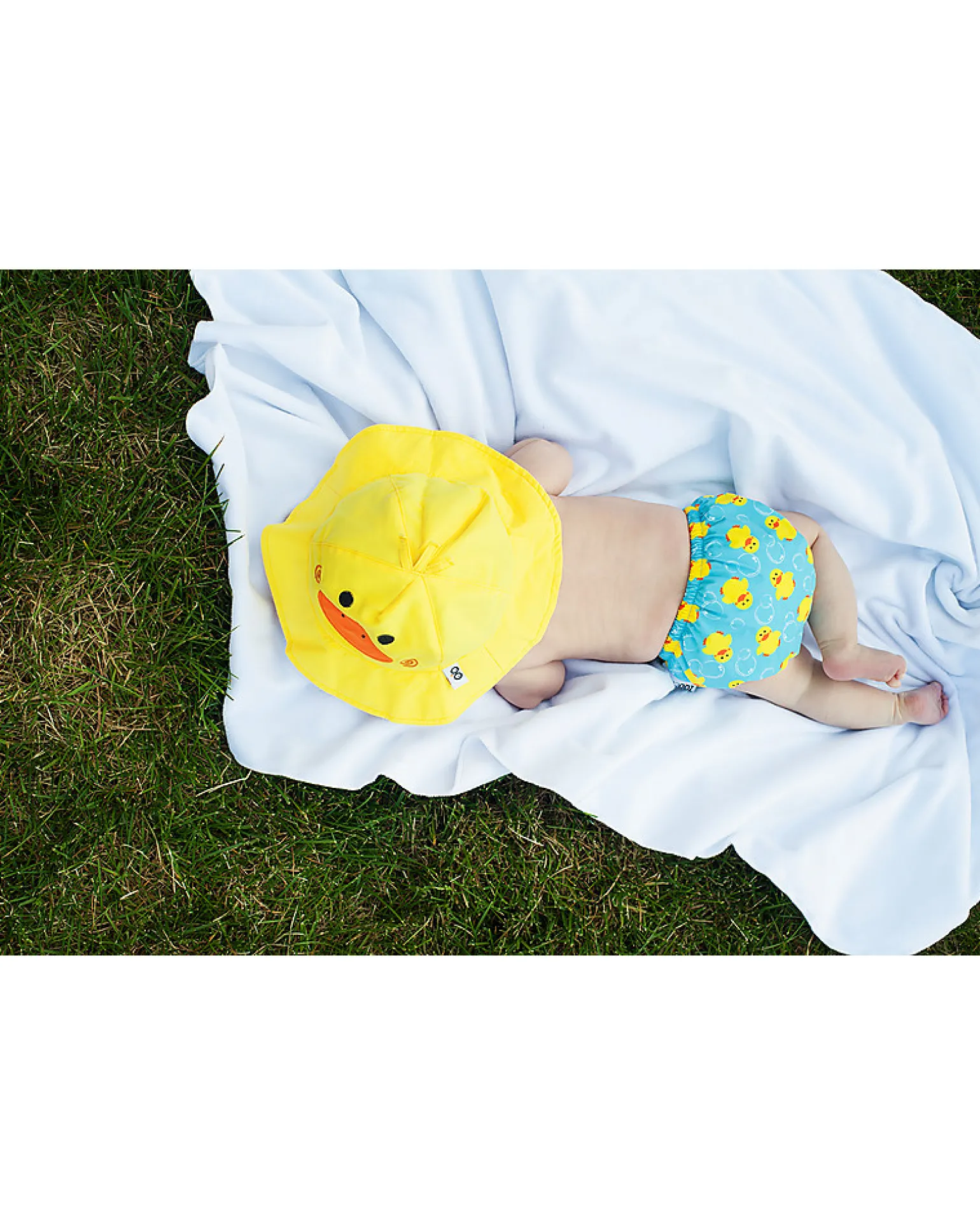 Set Baby Costumino Contenitivo + Cappellino, Anatroccolo - UPF 50+