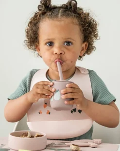 Set 2 Bicchieri con Tappo e Cannuccia 120 ml - Tiny Farm - Cipria - 100% Silicone Alimentare - 12m+