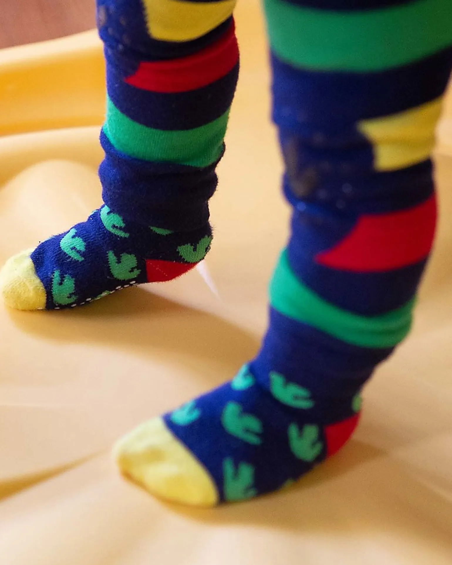 Set Leggings e Calzini Antiscivolo Grip+Easy - Devin il Dinosauro