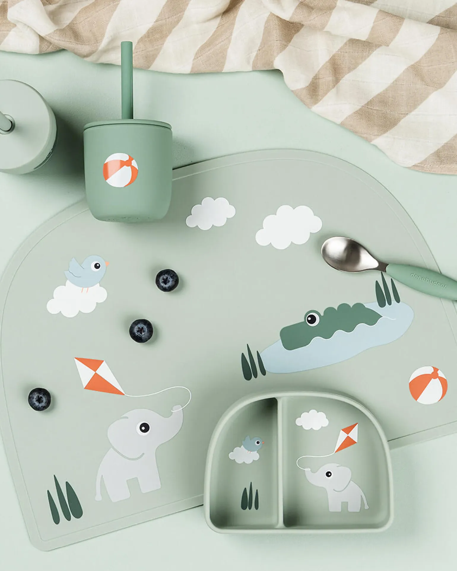 Stick&Stay Ciotola con Scomparti - Playground - Verde - 100% Silicone Alimentare