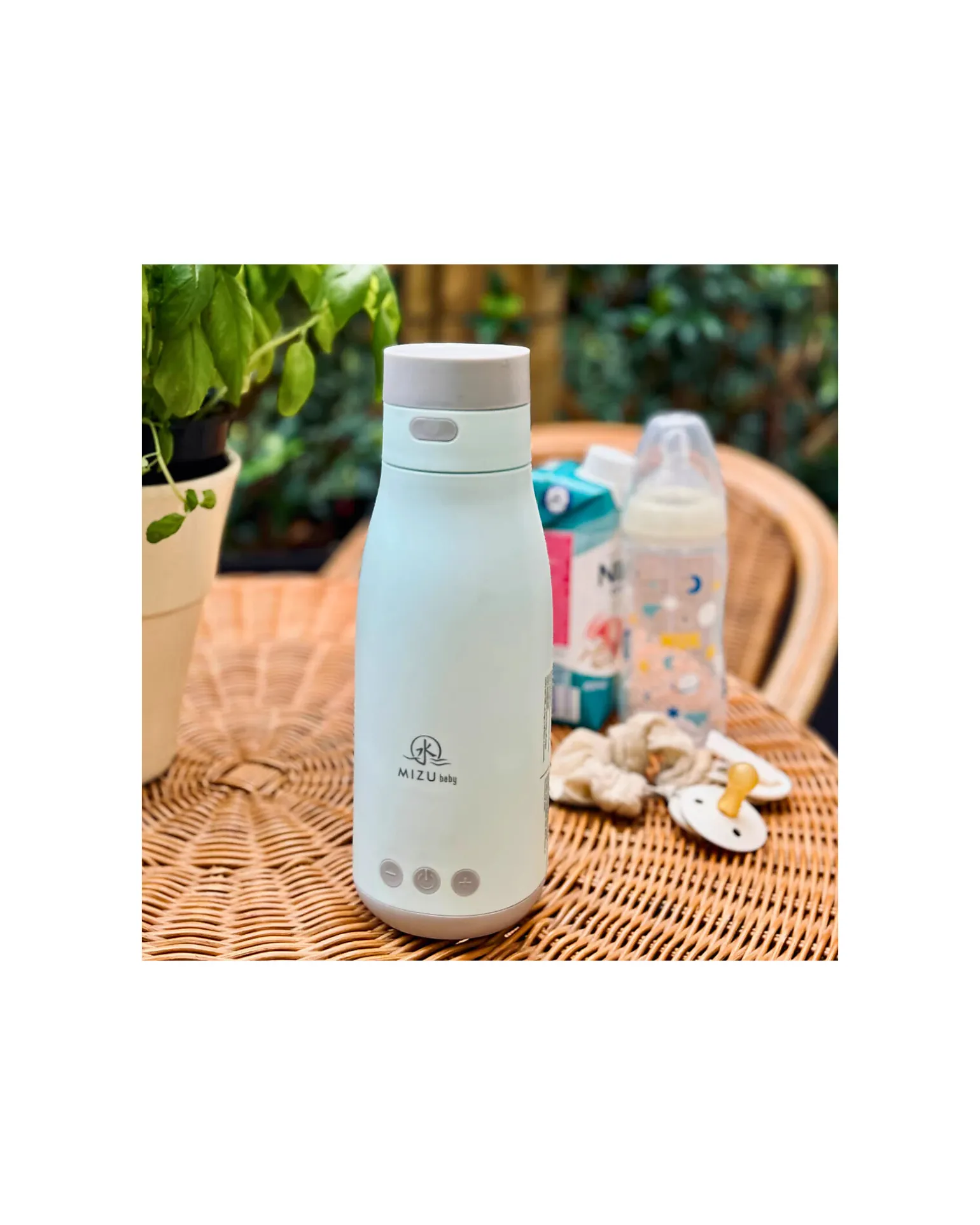 Thermos Doppia Alimentazione Yume Evolution - Azzurro- Il Primo Scaldabiberon Portatile Ideale per Latte Liquido e Artificiale